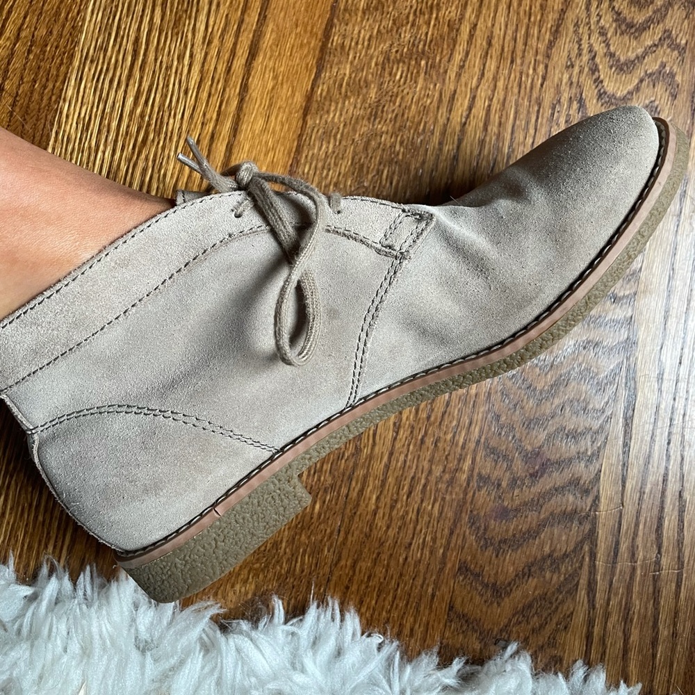 Tommy Hilfiger Women’s Suede Ankle Bootie
